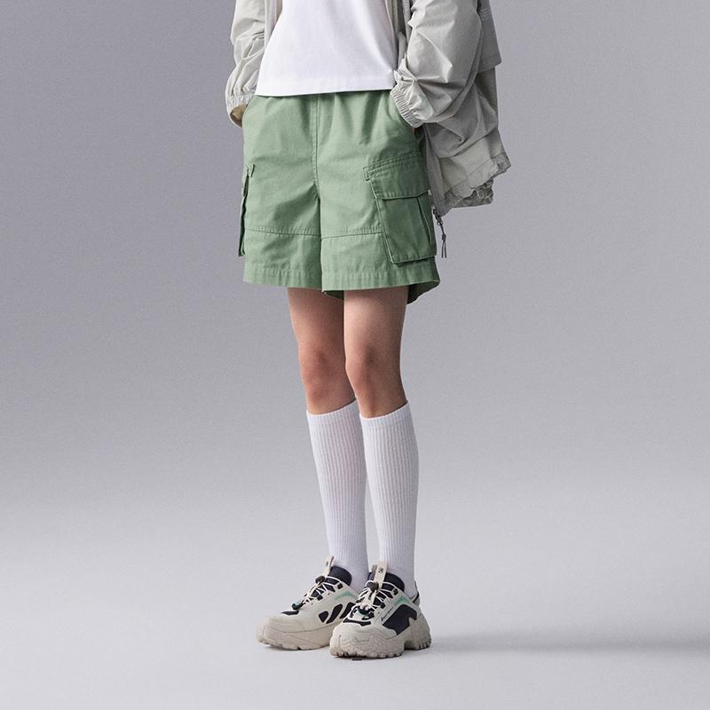 Li Ning CF Suo Однотонные эластичные тканые повседневные шорты средней посадки Женские шорты Черный AKSU714-3