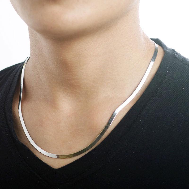 Серебряная цепочка на шею