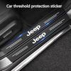 Автомобильные наклейки на пороги из углеродного волокна с логотипом для Jeep Grand Cherokee Wrangler JK Gladiator Compass Renegade Patriot