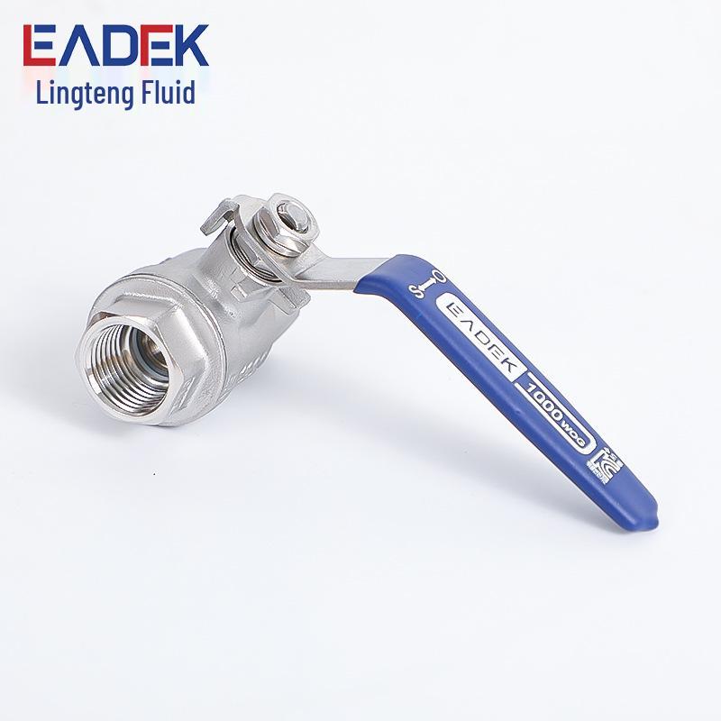 304 Stainless Steel Two-Piece Ball Valve with Internal Thread for Water Pipes, Available in 1/2" and 3/4" Sizes.