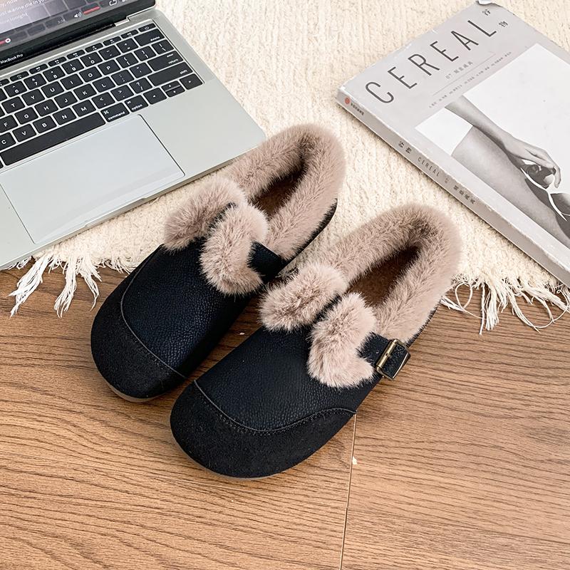 Модные женские винтажные лоферы слипоны с меховой подкладкой, с пряжкой, зимние теплые туфли на плоской подошве, женские замшевые уличные удобные рабочие мокасины