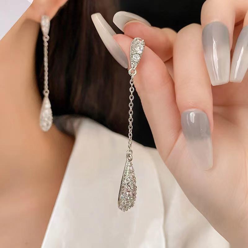 Серьги с кисточками и каплями воды, изысканные, полностью усыпанные бриллиантами, супер блестящие, подчеркивающие темперамент, для вытянутого лица, тонкие серьги, женские, легкая роскошь, высококачественные серьги