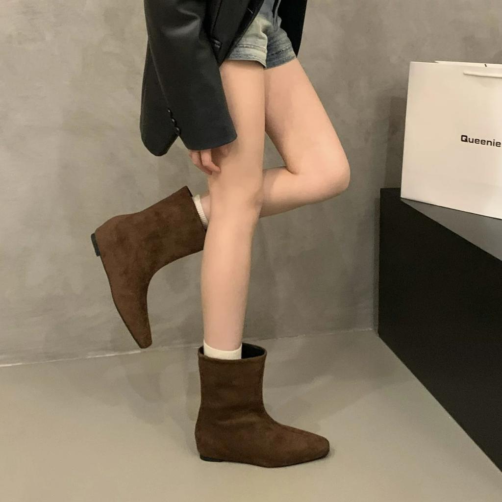 Inner height increase! Retro style square head short boots women's early autumn versatile thin boots women's boots French boots short boots