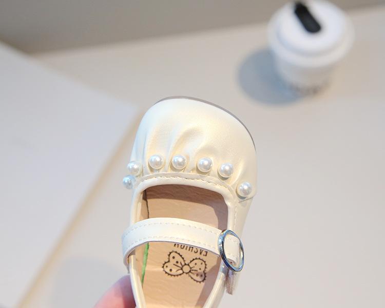 French Xiaoxiangfeng Flat Bottom Shallow Mouth Single Shoes Girl Baby Toddler Shoes Baby Shoes Spring and Autumn Versatile Pearl Shoes Children