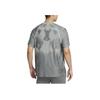 Nike Быстросохнущая футболка с круглым вырезом Gradient, мужские топы, светло-серебристый FN2972-034