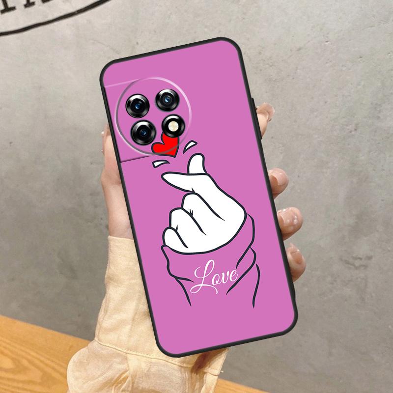Love On The Finger Kpop Case For OnePlus Nord 5 CE 2 3 4 Lite N20 N30 OnePlus 15 13 12 11 13T 10T 12R 13R 15R Cover