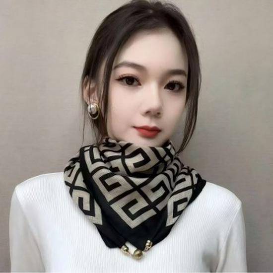Spring & Autumn Influencer Silk Scarf: Trendy, Versatile, Elegant Style for Ladies