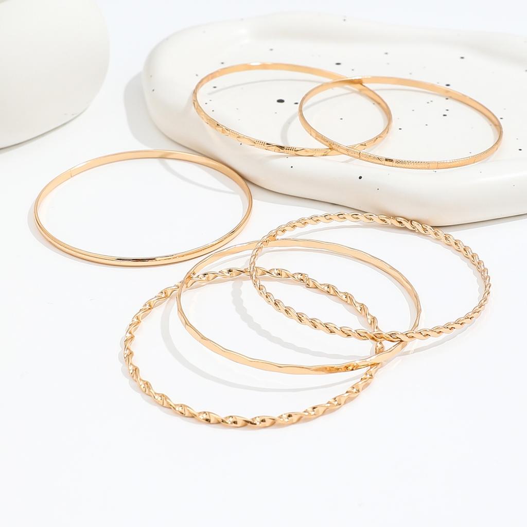 6Pcs/Set New Simple Gold Color Multilayer Bracelets Set For Women Fashion Twist Smooth Surface Bangle Jewelry Party Gift