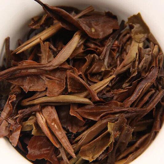 357 г Лунный белый чай Чай Пуэр Сырой чай с горы Цзинмай из древнего дерева