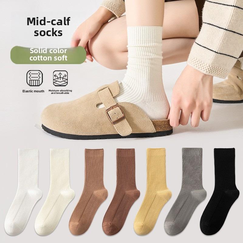 5 Pairs of Female Autumn and Winter New Pinstripe Pure Cotton Comfortable Fashion All Go Perspirant Breathable Tube Socks