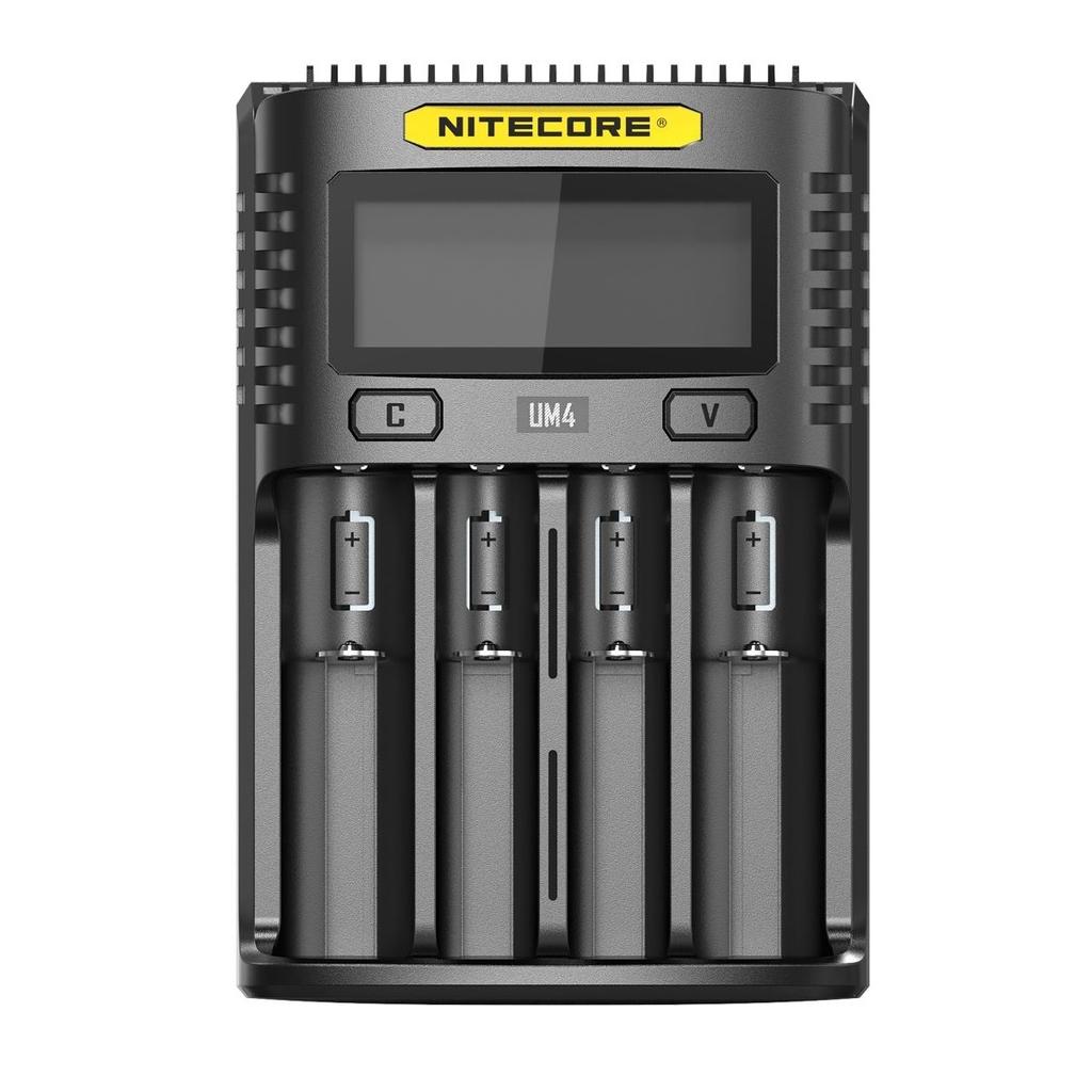 Ładowarka Nitecore UM4 Micro-USB 4xAA, AAA, 18650, 21700, CR123
