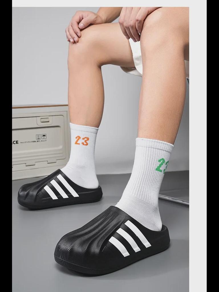 Unisex Black and White Slip-On Shell Toe Slippers with Thick and Light Soles - Campus Trend All-Match.