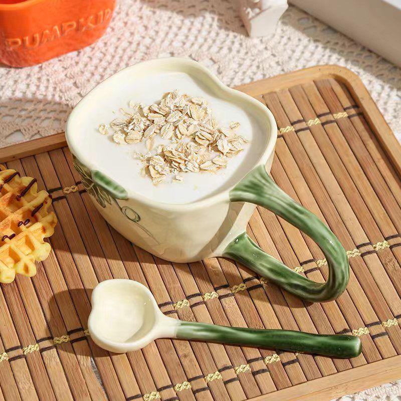 Креативная керамическая кофейная кружка с большой ручкой, домашняя кружка для завтрака с овсяным молоком, изысканная чашка для чая для послеобеденного чаепития, посуда для напитков, офисная кружка, декор