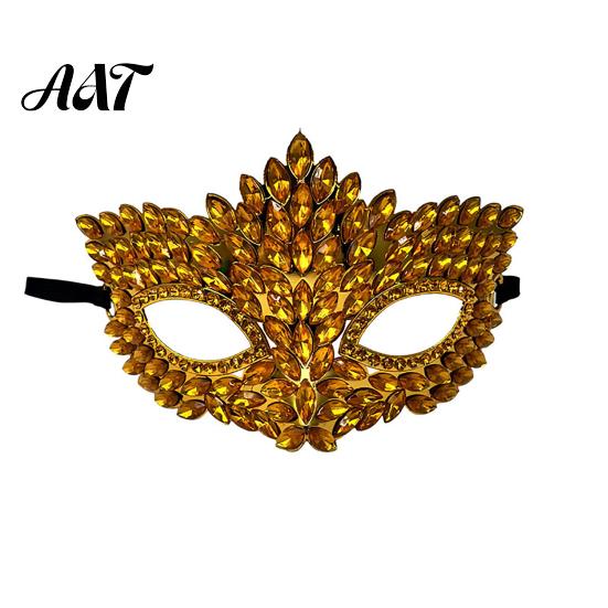 Premium Halloween Cosplay Mask Gothic Cat Eye Masquerade Mask, Rhinestone Vintage Half Face, Sexy Elegant Party Costume, Glitter for Comfortable Long