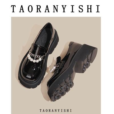 Маленькие кожаные туфли на толстой подошве для женской весны, новые черные универсальные ретро маффины, одинарные туфли для женщин