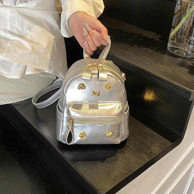 Повседневный рюкзак женский модный нишевый дизайн корейская версия 2025 новая мода студенческий школьный рюкзак легкий дорожный рюкзак