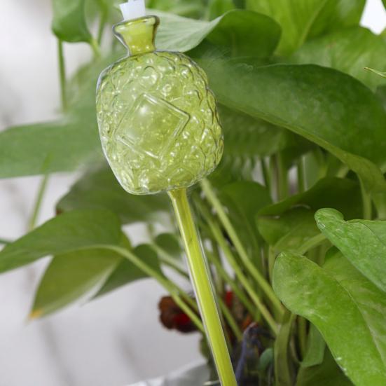 Юшенг Самополивающийся шар Дизайн ананаса Автоматические поливочные шары для растений Вставка для кашпо Устройство для полива с медленным высвобождением для комнатных горшечных растений Когда