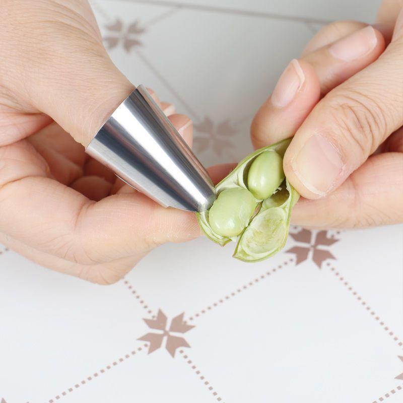 Stainless Steel Vegetable Picking, Iron Nail Protection, Finger Protector, Finger Cover, Finger Cover, Garlic Peeling and Pea Pinching Thumb Knife