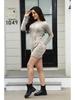Пуловерное платье-свитер с высоким воротником однотонное - Женский трикотаж на осень/зиму
