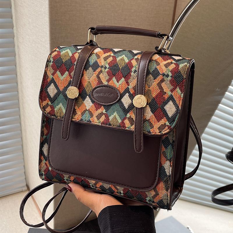 Высококачественный нишевый рюкзак для женщин, новая модная сумка через плечо для женщин, модная универсальная модная сумка на одно плечо