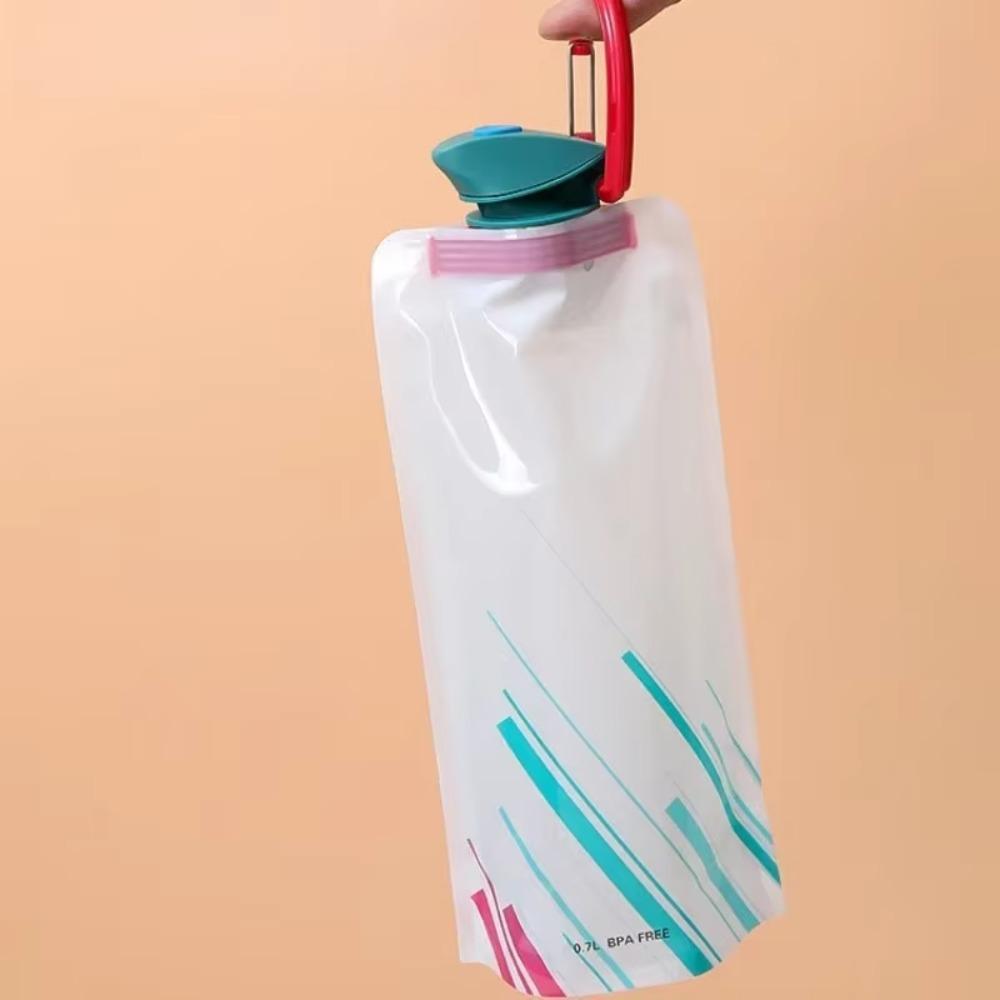 700 мл Складная бутылка для воды Сверхлегкий складной гидратационный мешок для пеших походов и кемпинга, Герметичная мягкая фляга с ручкой и карабином