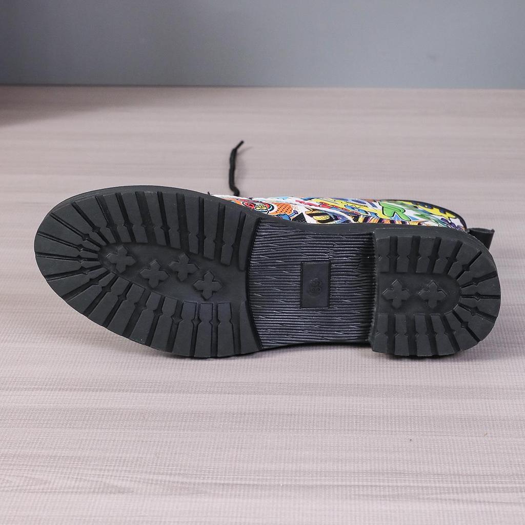 Европейские и американские ботинки Martin для женщин: Осенне-зимние рабочие ботинки с 3D-печатью в стиле граффити.