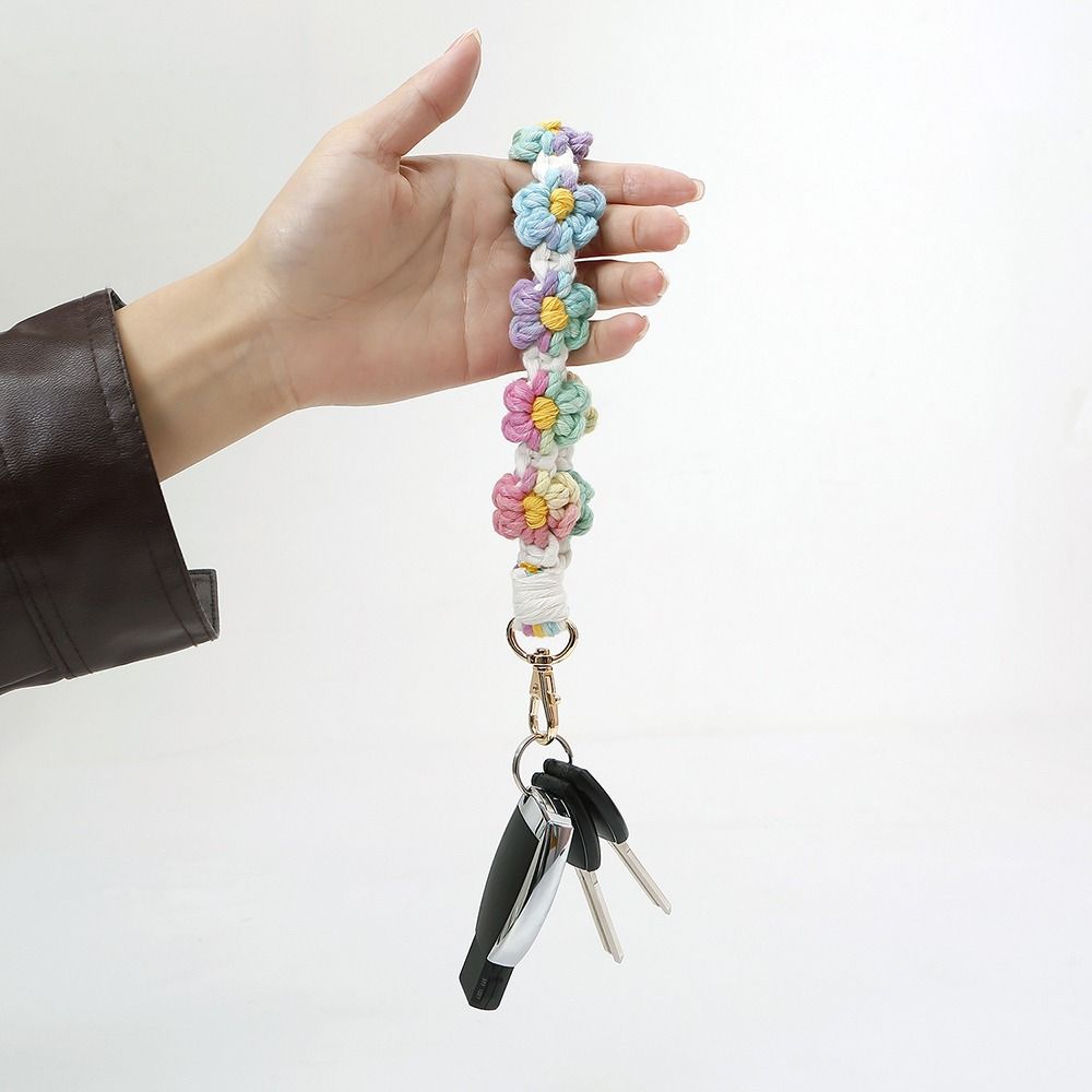 Gift Daisy Bracelet Flower Macrame Wristlet Keychain Boho Floral Key Fob Strap