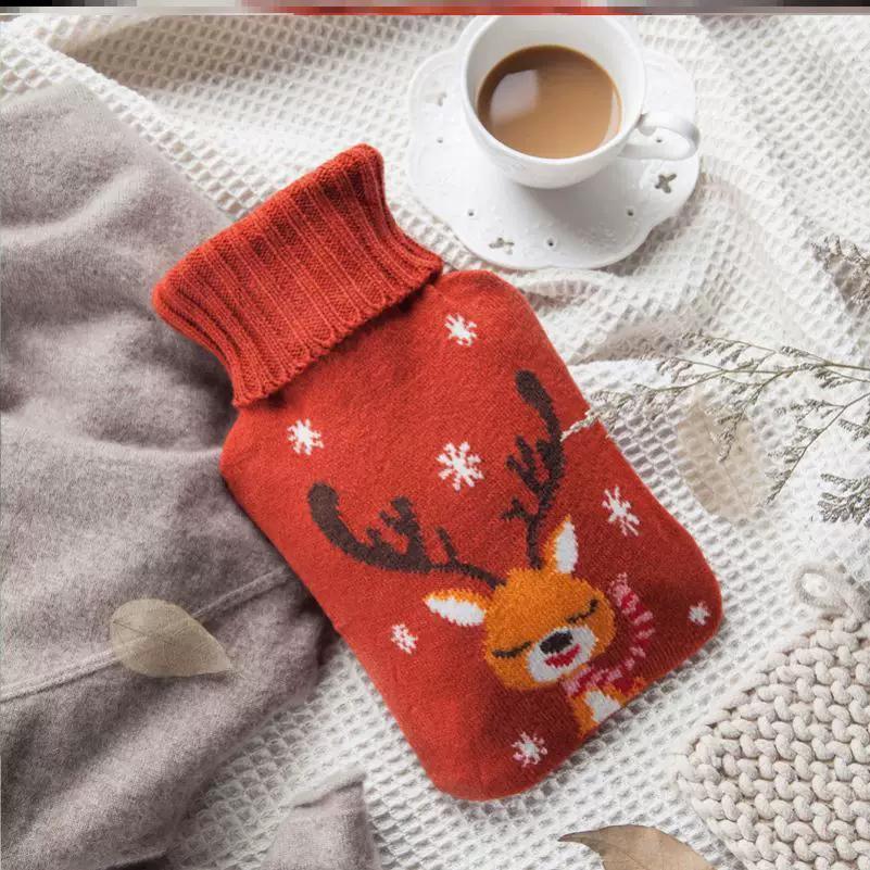 Hot Water Bottle for Bed Use, Warm Water Bag for Warming Feet, Filling with Water, Large Size for Sleeping in Bed, Thickened and Explosion-Proof