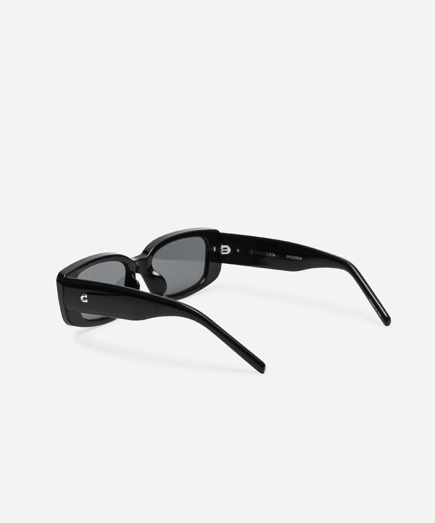 Neotelia Darino · S-Black