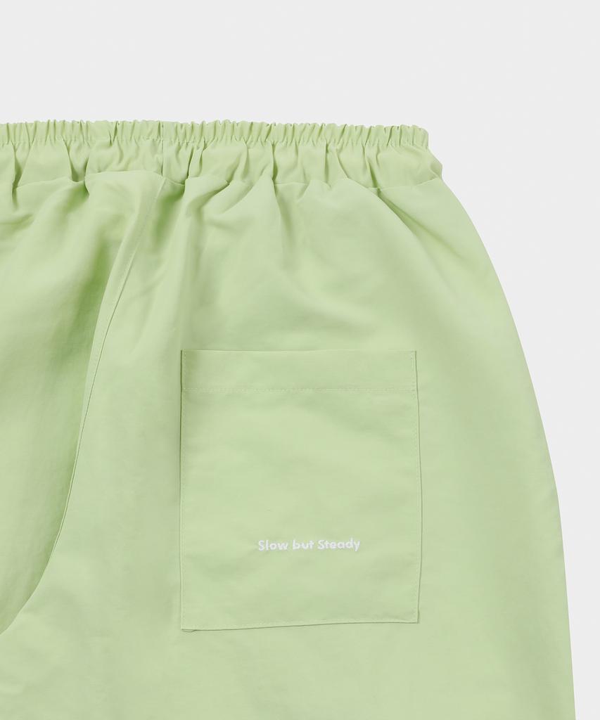 SLOW RECORD HOUSE Nylon One-Pleat Pants_Kiwi