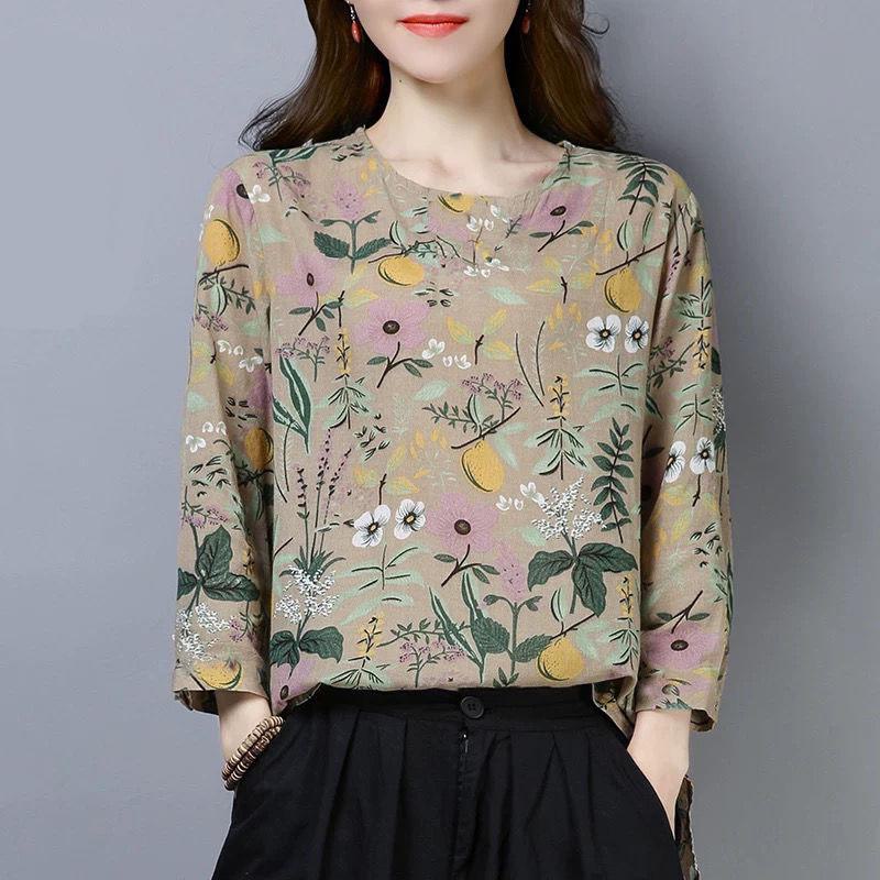 Floral Long-Sleeve Women's T-Shirt - Spring/Autumn, Plus Size, Stylish Mother’s Literary Top