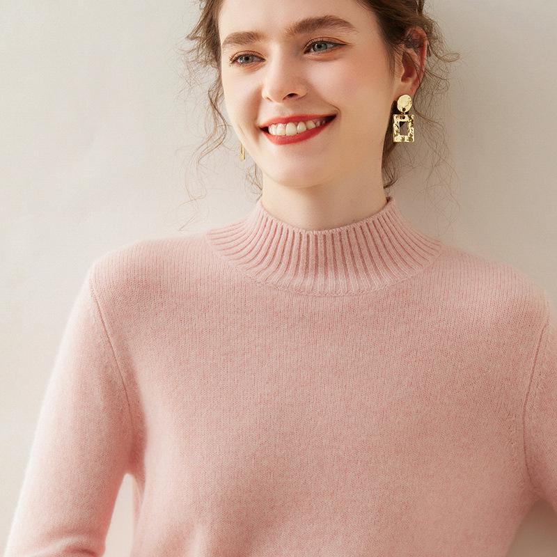 Женский кашемировый свитер однотонный с полувысоким воротом - Приталенный, свободного кроя, вязаный с длинным рукавом для осени/зимы.