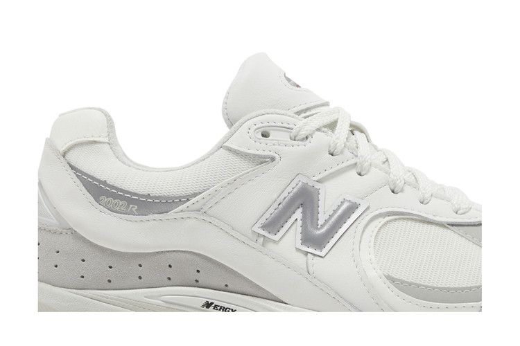 Мужские кроссовки New Balance 2002R GORE-TEX 'White Brighton Grey'