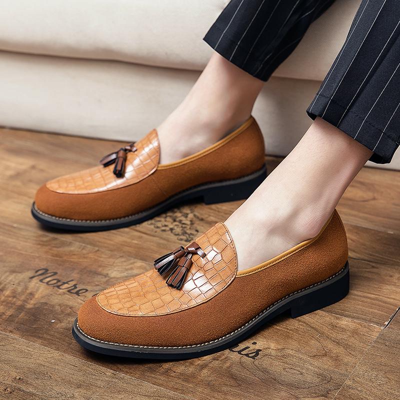 Fashion Leather Shoes Casual Business Shoes for Men Dress Tenis De Hombre Moccasins Mokasin Tenis Caballero Designer
