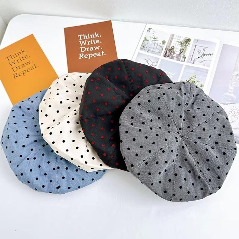 Literary Polka Dot Berets Artistic Newsboy Hat Versatile Painter Hat for Women