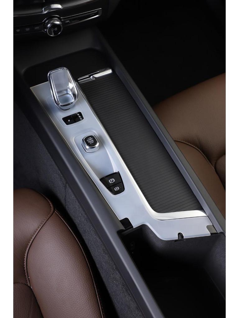 Силиконовые защитные накладки для консолей и панелей переключения передач Volvo XC60, S90, S60, XC90 и V60.