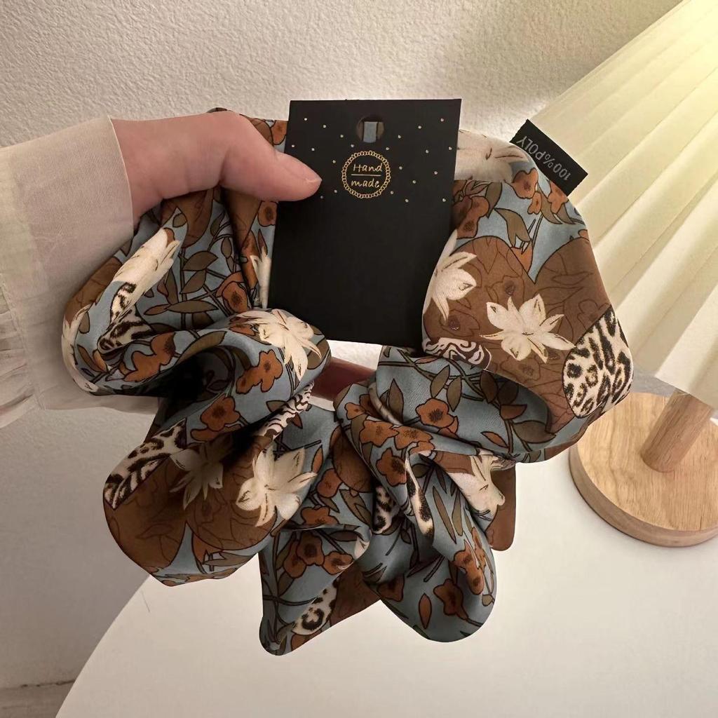 Korean Retro Floral Ponytail Hair Tie - Versatile, Elegant, and Exquisite Hair Accessory