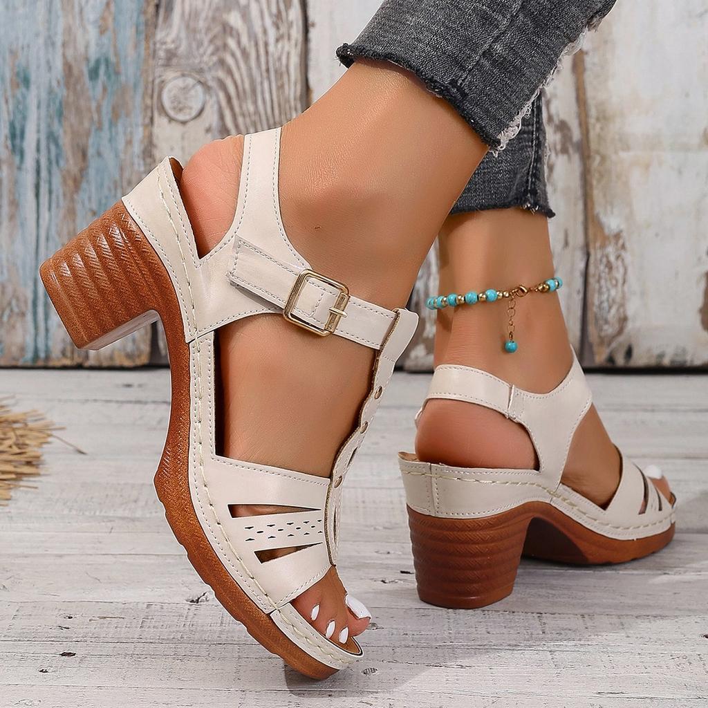 Large Size Fashion Thick Heel Light Word with Sandals Women's Summer 2025 New TEUM Sandals Women