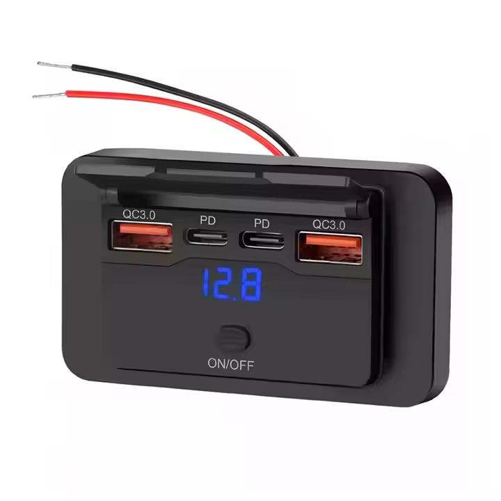 4-портовое быстрое зарядное устройство 12 В 24 В USB QC3.0 PD Панельный монтаж Дисплей для транспортного средства 90 Вт