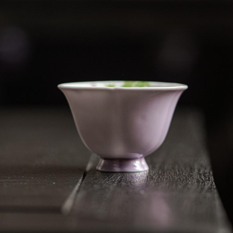 Purple Hand Painted Tea Cup Scalloped Rim Ceramic Gongfu Tea Set Master Cup Vintage Luxury Porcelain Drinking Cup Home Gift