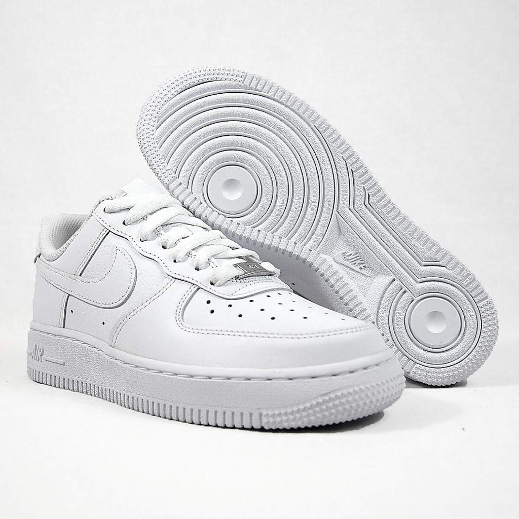 Nike WMNS AIR FORCE 1 Air Force 1 Классические Женский Размер США '07 БЕЛЫЙ/БЕЛЫЙ Женские Низкие Кроссовки, Женские Низкие, Белый, Модель, DD8959-100, 8-25.0см [Б/У]