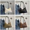 Trendy Women's Medium Size Woven Texture Underarm Bag Fashionable Casual Handbag