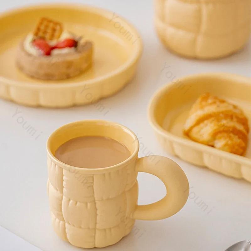 Creative Sofa Ceramic Coffee Cup Sets Cute Sweet Couple Mugs Light Luxury Fashion Home Tea Set Coffee Pot Exquisite Tableware