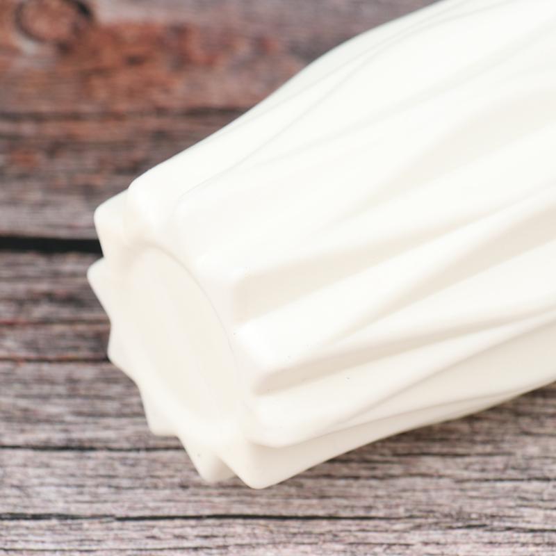 Украшение вазы для цветов Домашняя пластиковая ваза Белая имитация керамического цветочного горшка