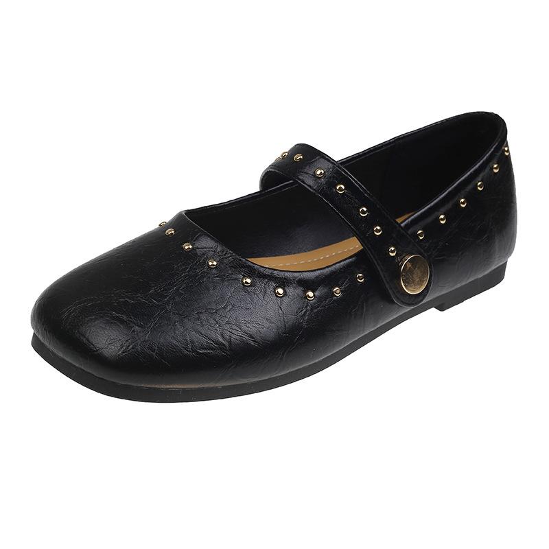 Весна 2025 года, новые ретро-туфли с заклепками, односложный ремень с пряжкой, толстый каблук, универсальные удобные туфли Мэри Джейн
