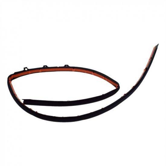 Car Front Hood Weather Strip 53395-06070, TO1035109 For Toyota Camry 2018 - 2024