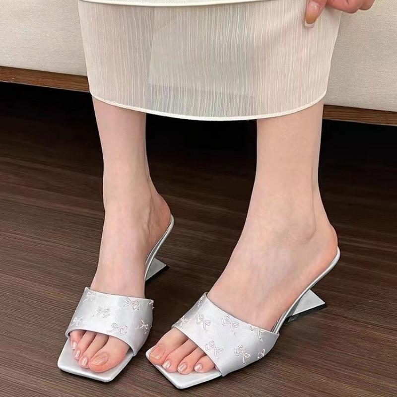 2024 New Summer Fashion Silk Print Sandals Mujer Retro Women's Shoes Casual Slippers Shaped Heel Elegant Bow High Heel Sandals