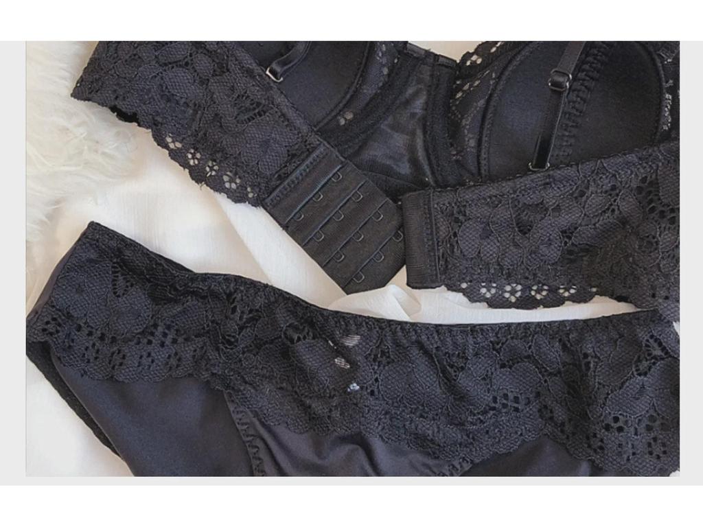 Комплект нижнего белья из французского кружева с вышивкой: Мягкий бюстгальтер-полукубок на косточках из хлопка, идеально подходит для всех размеров груди