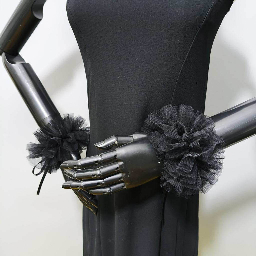 Elizabethan Mesh Neck Ruff Detachable Ruffle Collar and Wrist Cuffs for Medieval Costume and Historical Reenactments