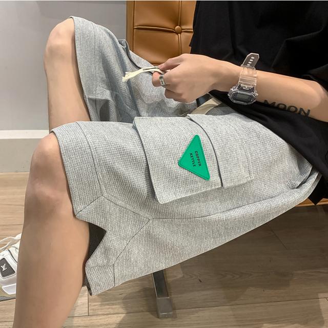 Весенние мужские шорты Корейская мода Зеленые шорты Harajuku High Street Мужская одежда Повседневные шорты Домашние уличные брюки